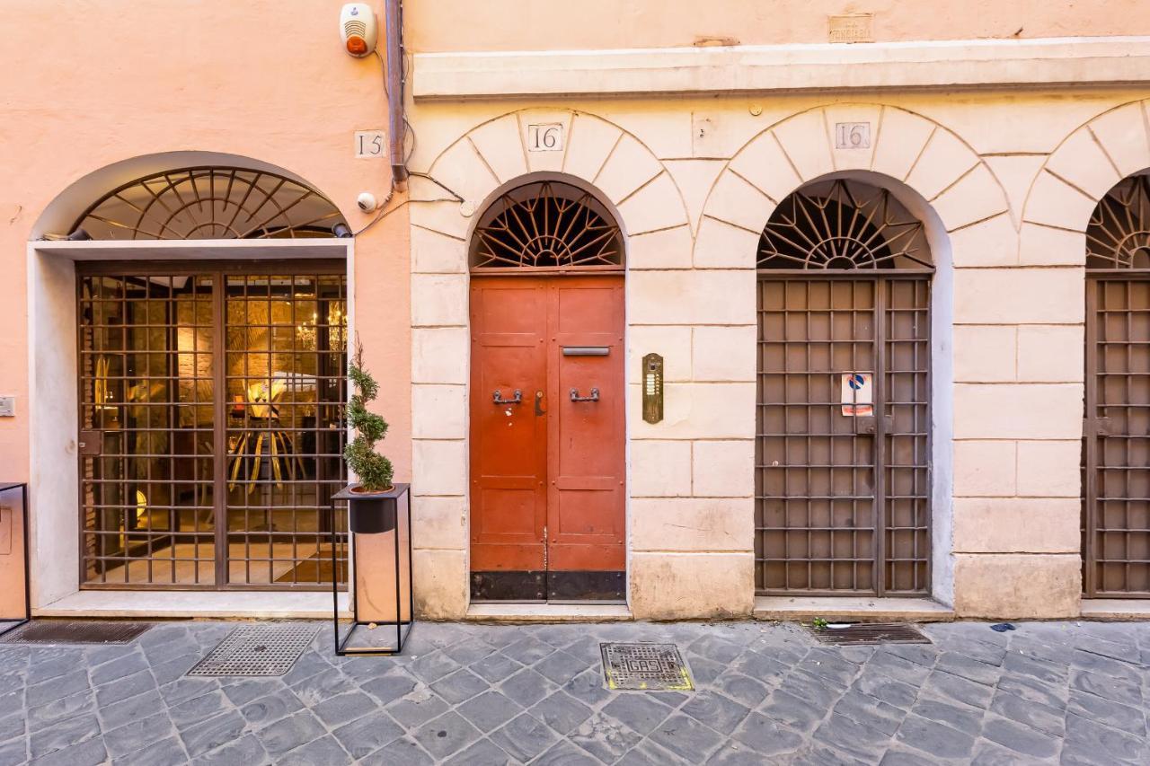 Spanish Steps Spacious Apartment Рим Экстерьер фото