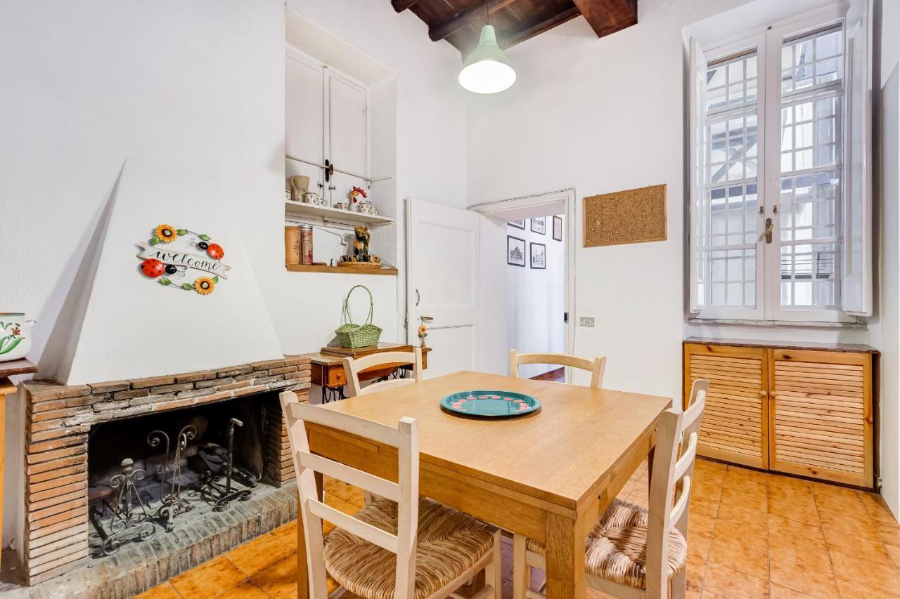 Spanish Steps Spacious Apartment Рим Экстерьер фото